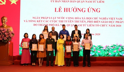 Viện KSND quận Nam Từ Liêm đạt thành tích cao trong cuộc thi “Báo cáo...